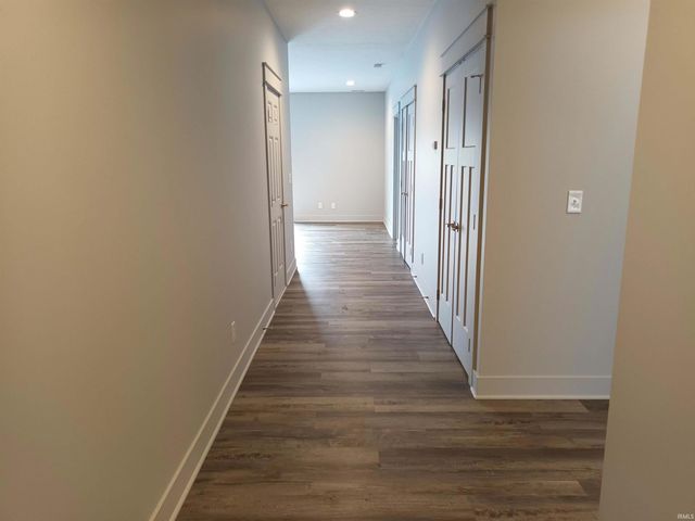 1231 W Rangeview Circle, Bloomington, IN 47403