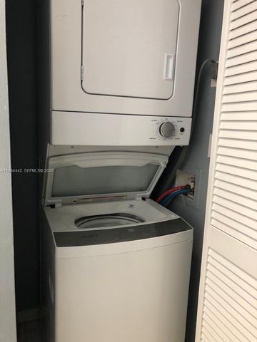 9999 Summerbreeze Dr 218, Sunrise, FL 33322