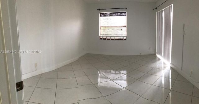 9999 Summerbreeze Dr 218, Sunrise, FL 33322