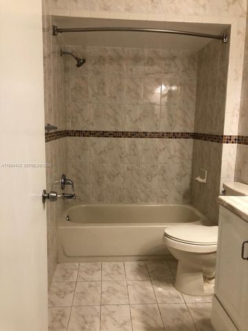 9999 Summerbreeze Dr 218, Sunrise, FL 33322