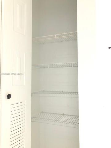 9999 Summerbreeze Dr 218, Sunrise, FL 33322