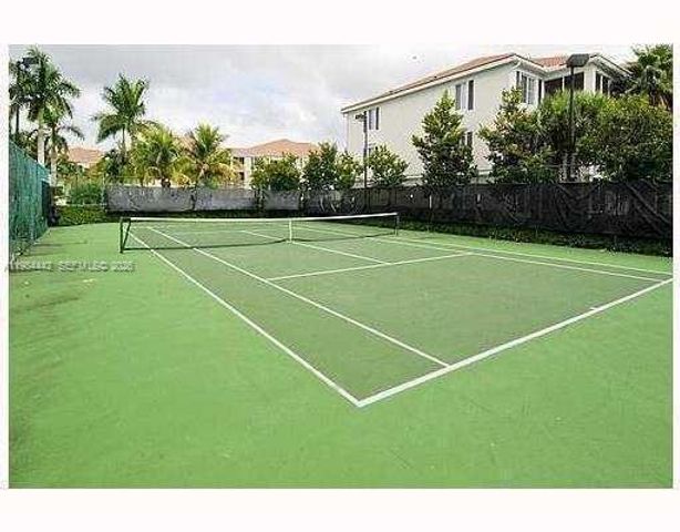 9999 Summerbreeze Dr 218, Sunrise, FL 33322