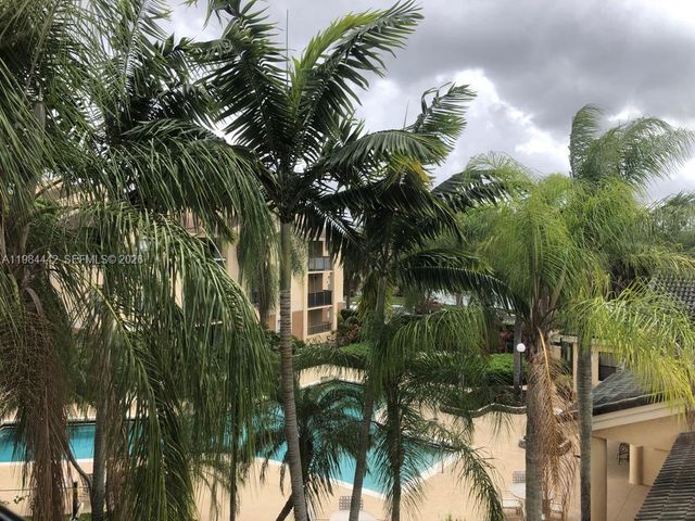 9999 Summerbreeze Dr 218, Sunrise, FL 33322