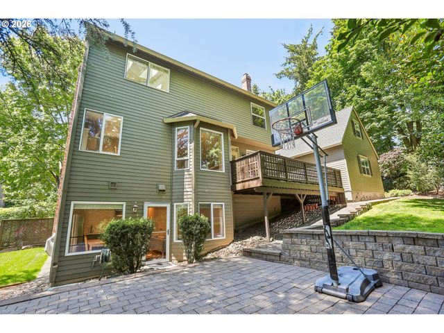 5516 Sw HAMILTON St, Portland, OR 97221