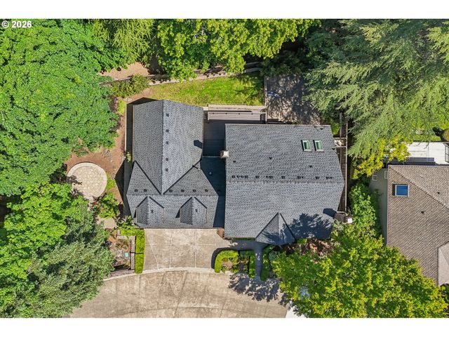 5516 Sw HAMILTON St, Portland, OR 97221