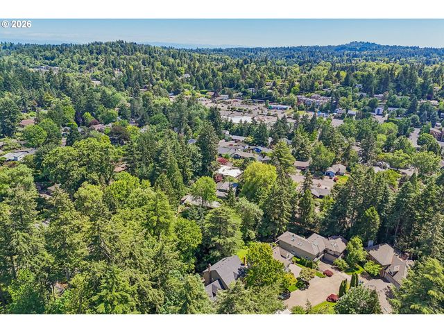 5516 Sw HAMILTON St, Portland, OR 97221