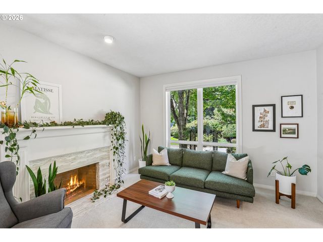 5516 Sw HAMILTON St, Portland, OR 97221