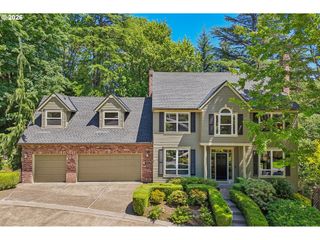 5516 Sw HAMILTON St, Portland, OR 97221