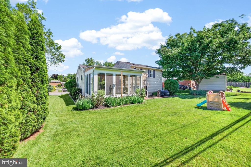 Image 43 of property listing at 9 HADDINGTON RD, Lutherville Timonium, MD 21093