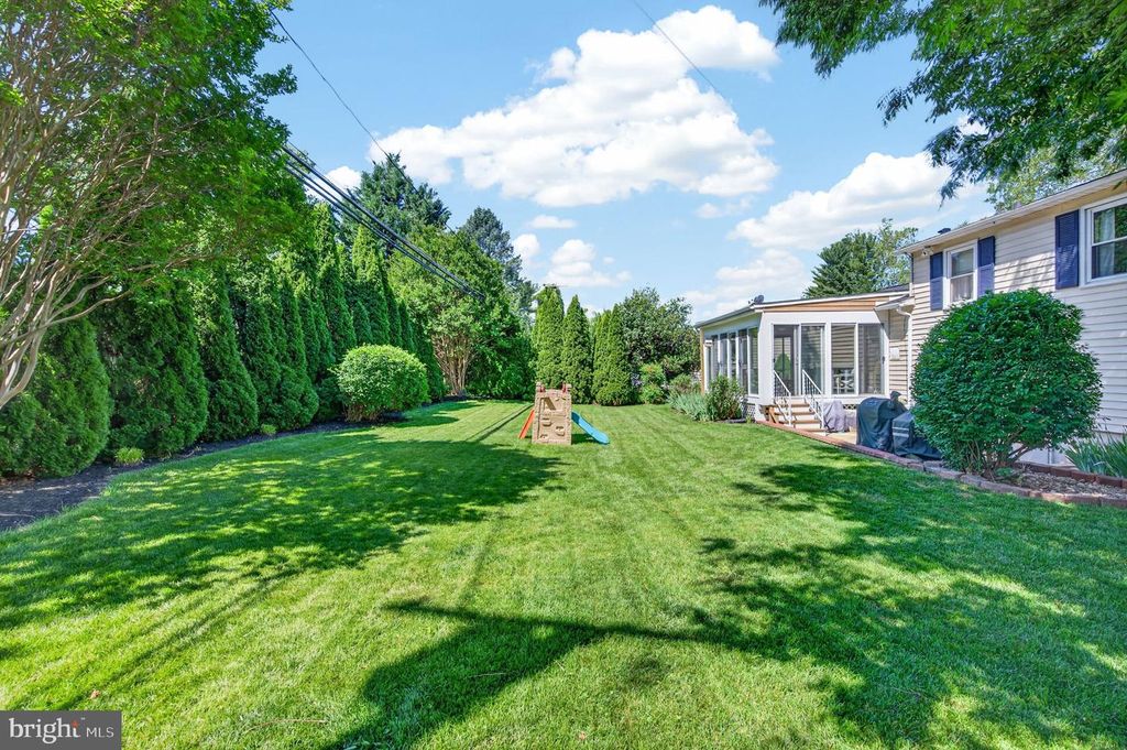Image 45 of property listing at 9 HADDINGTON RD, Lutherville Timonium, MD 21093