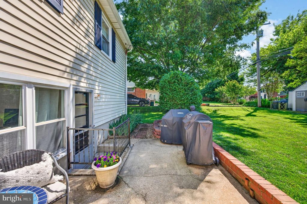 Image 48 of property listing at 9 HADDINGTON RD, Lutherville Timonium, MD 21093