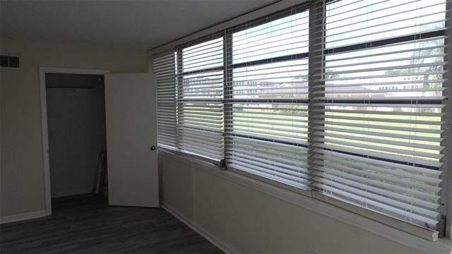 8100 DR MARTIN LUTHER KING JR STREET N 105, St Petersburg, FL 33702