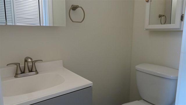 8100 DR MARTIN LUTHER KING JR STREET N 105, St Petersburg, FL 33702