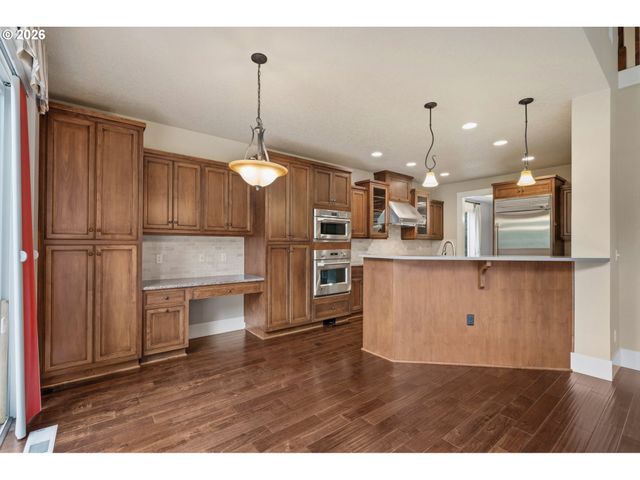 10962 Se PHEASANT RIDGE Dr, Happy Valley, OR 97086