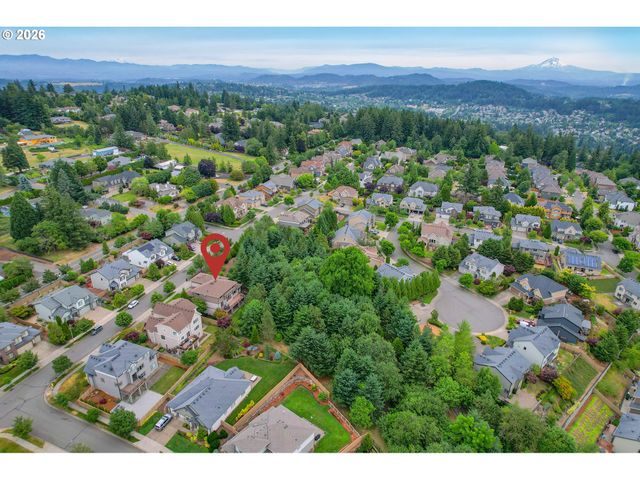 10962 Se PHEASANT RIDGE Dr, Happy Valley, OR 97086
