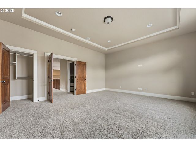 10962 Se PHEASANT RIDGE Dr, Happy Valley, OR 97086