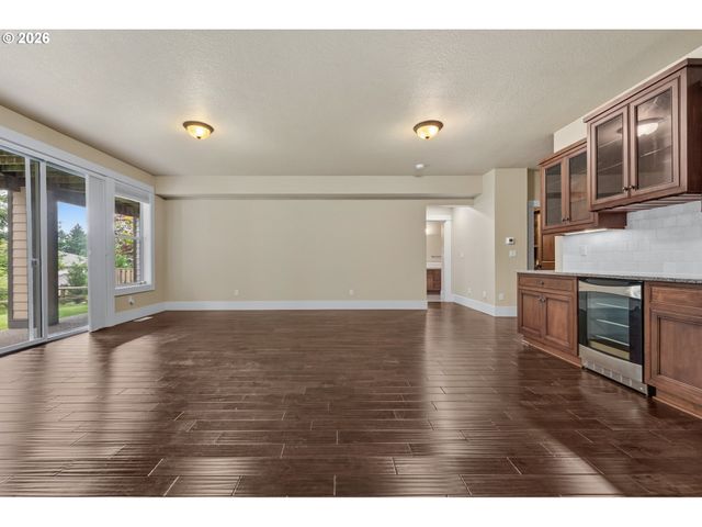 10962 Se PHEASANT RIDGE Dr, Happy Valley, OR 97086