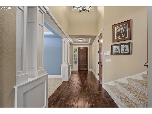 10962 Se PHEASANT RIDGE Dr, Happy Valley, OR 97086