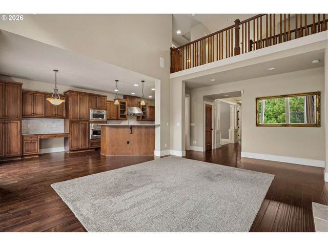 10962 Se PHEASANT RIDGE Dr, Happy Valley, OR 97086