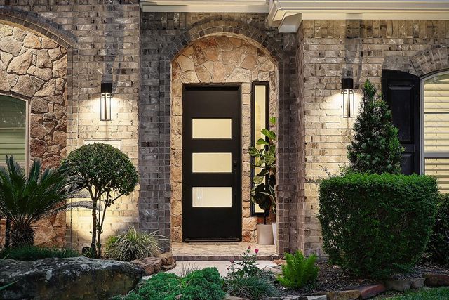 9063 Rocky Ridge Drive, Conroe, TX 77302