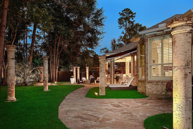 9063 Rocky Ridge Drive, Conroe, TX 77302