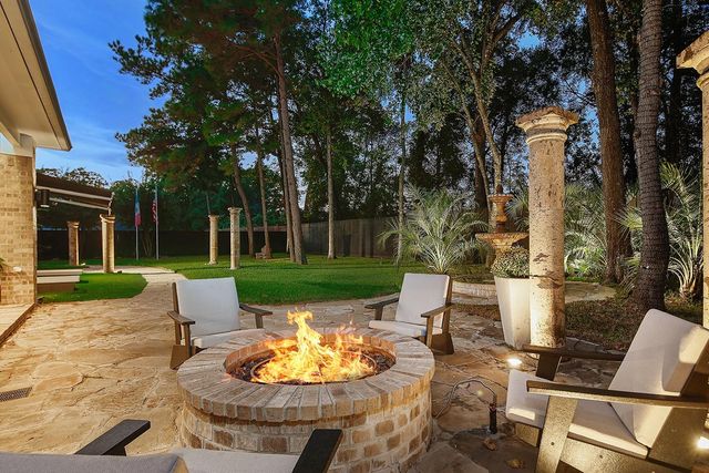 9063 Rocky Ridge Drive, Conroe, TX 77302