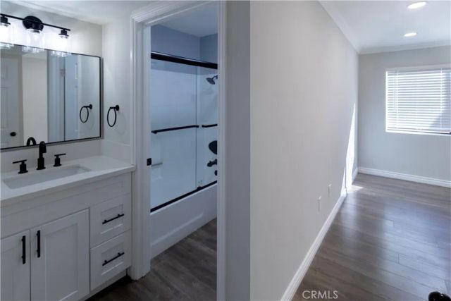 13540 Hubbard 26, Los Angeles, CA 91342