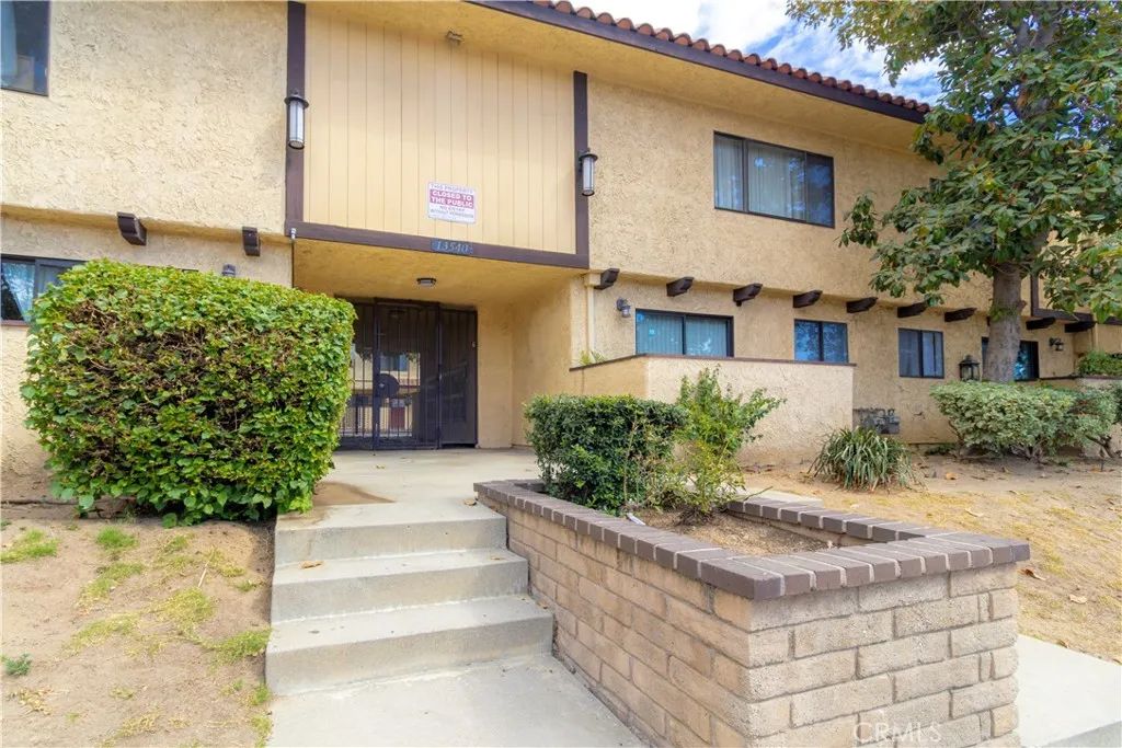 13540 Hubbard 26, Los Angeles, CA 91342