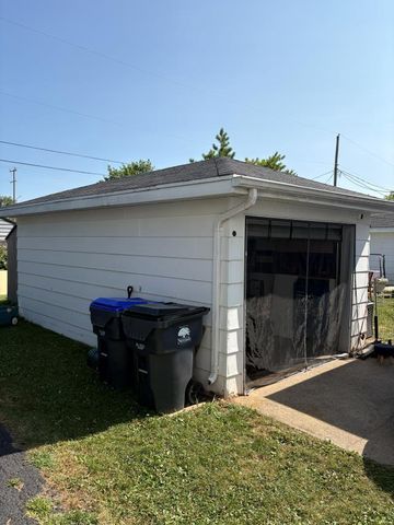 1029 EVANS STREET, Neenah, WI 54956