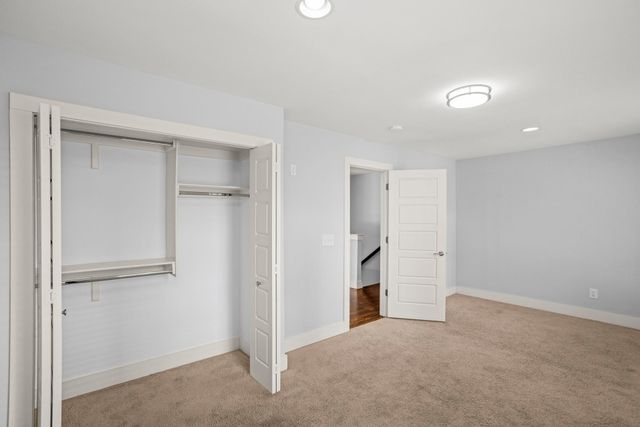 3306 Felicia St, Nashville, TN 37209