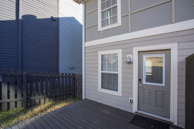 3306 Felicia St, Nashville, TN 37209