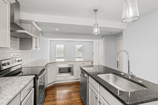 3306 Felicia St, Nashville, TN 37209