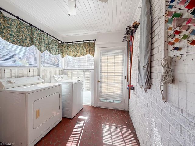 1104 Tarleton Avenue, Burlington, NC 27215