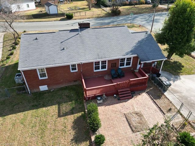 1104 Tarleton Avenue, Burlington, NC 27215