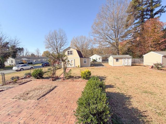 1104 Tarleton Avenue, Burlington, NC 27215
