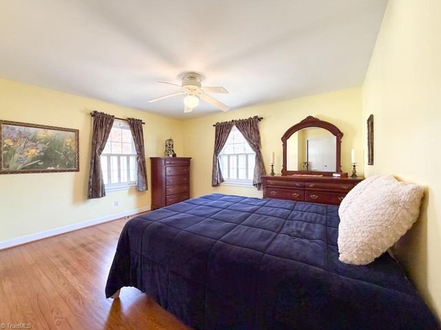 1104 Tarleton Avenue, Burlington, NC 27215