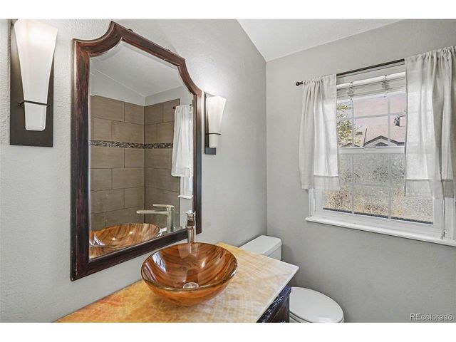 1936 Newland Ct, Lakewood, CO 80214