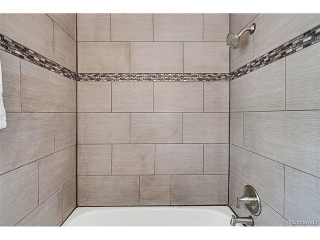 1936 Newland Ct, Lakewood, CO 80214
