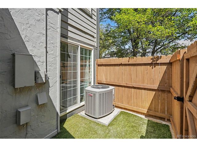 1936 Newland Ct, Lakewood, CO 80214