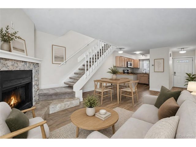1936 Newland Ct, Lakewood, CO 80214