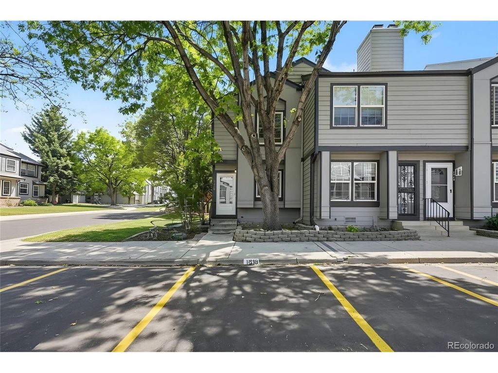 1936 Newland Ct, Lakewood, CO 80214
