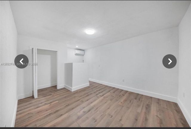 6911 NW 4th Ct 6915, Miami, FL 33150