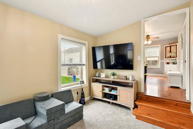 6511 43rd AVENUE, Kenosha, WI 53142