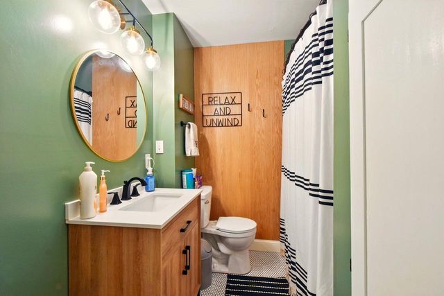 6511 43rd AVENUE, Kenosha, WI 53142