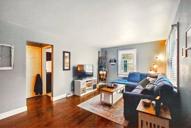 6511 43rd AVENUE, Kenosha, WI 53142