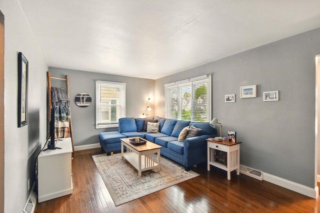 6511 43rd AVENUE, Kenosha, WI 53142