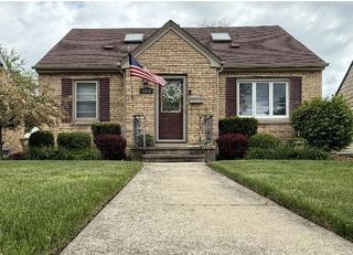 6511 43rd AVENUE, Kenosha, WI 53142