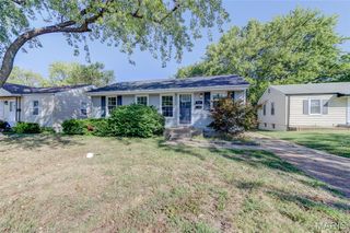 515 Marechal Lane, Florissant, MO 63031