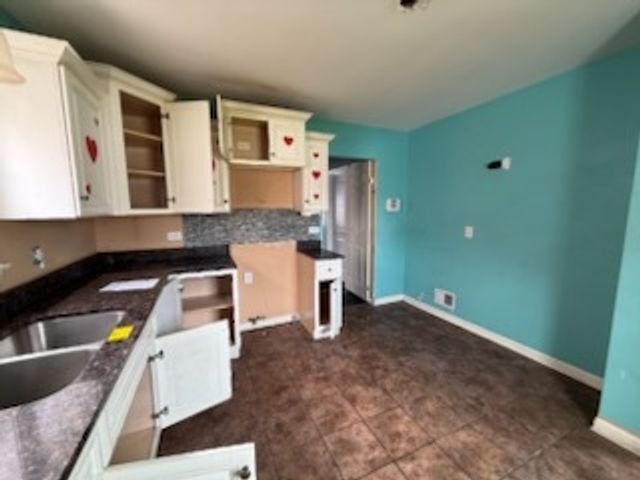 2504 S 57th Court, Cicero, IL 60804
