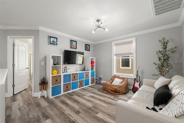 11930 LAKE BOULEVARD, New Port Richey, FL 34655